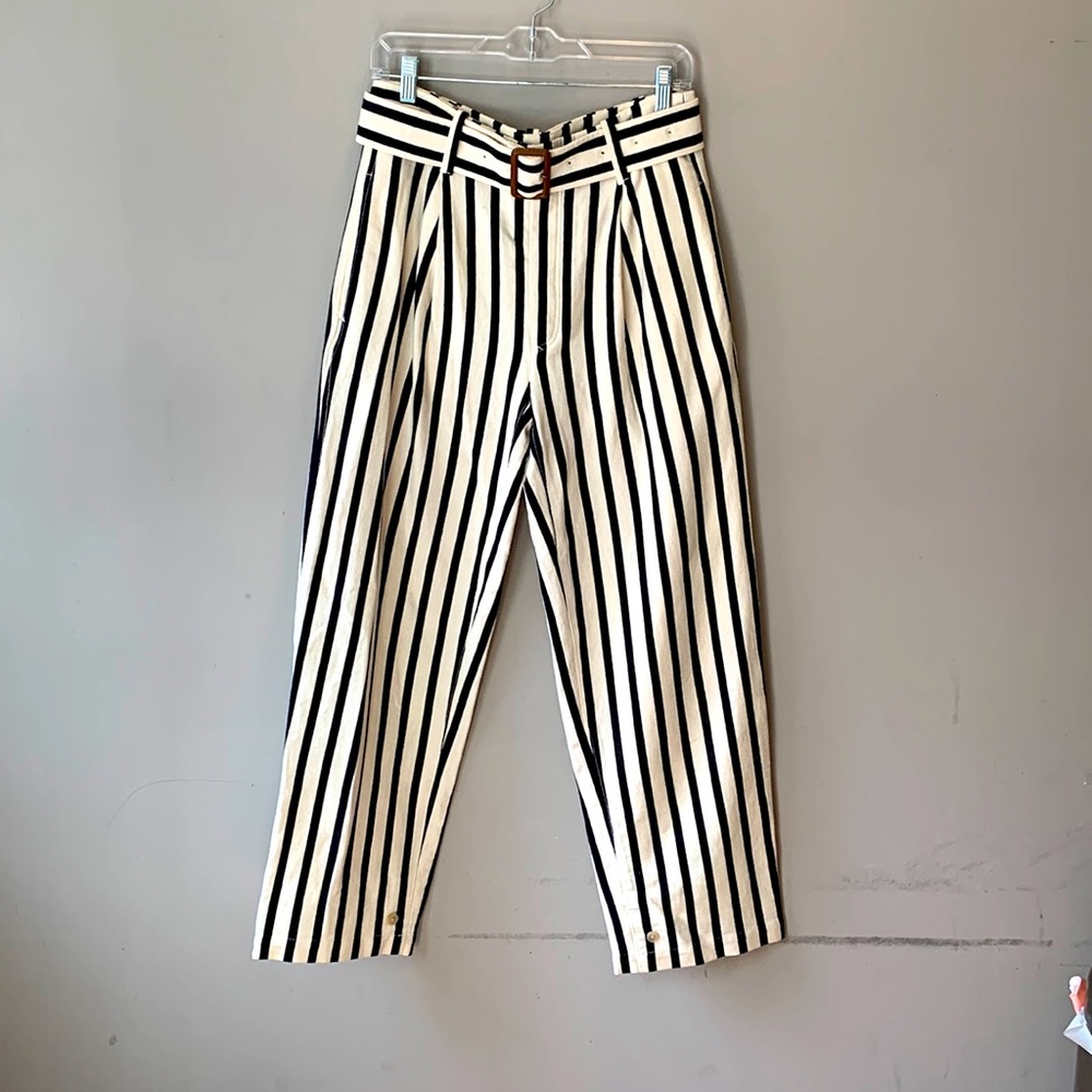 NWT High Waisted Stripes Knit Pants